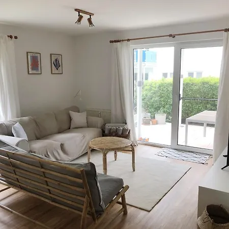 Strandsegler Blaumuschel Haus B 30 * لوبمين